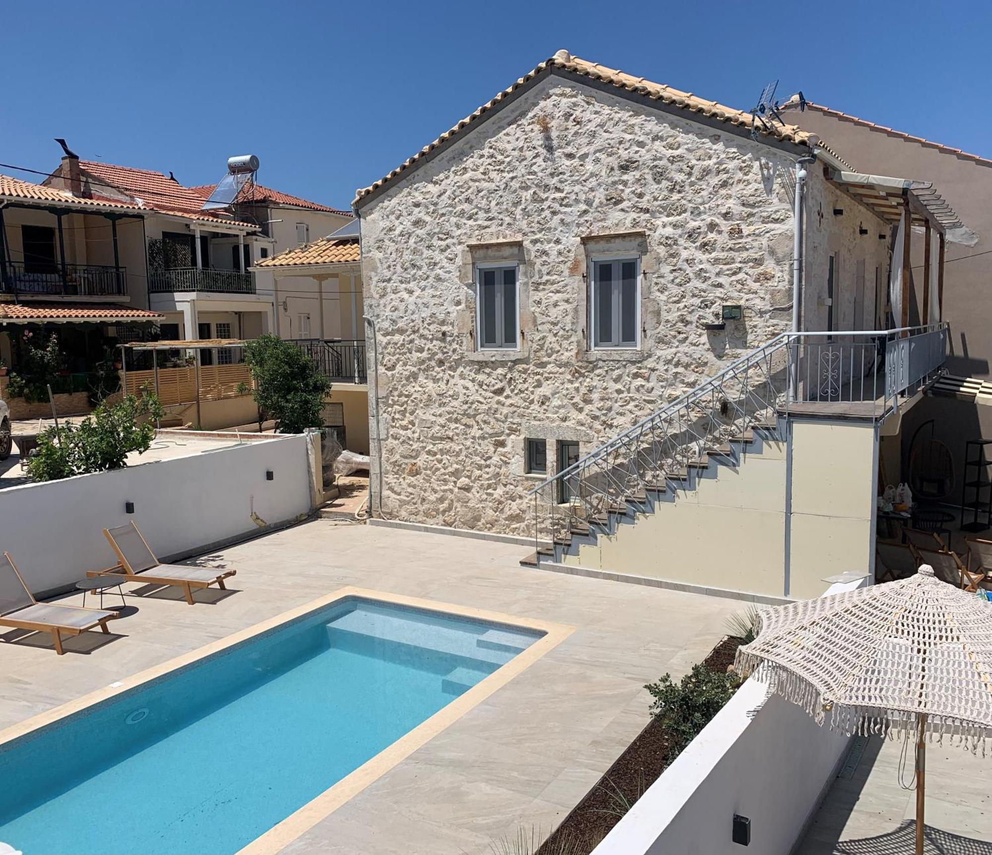 Mangata Suites Homes With Private Pools Spartokhórion Exteriér fotografie